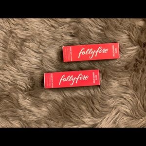 Lip bundle Folly Fire